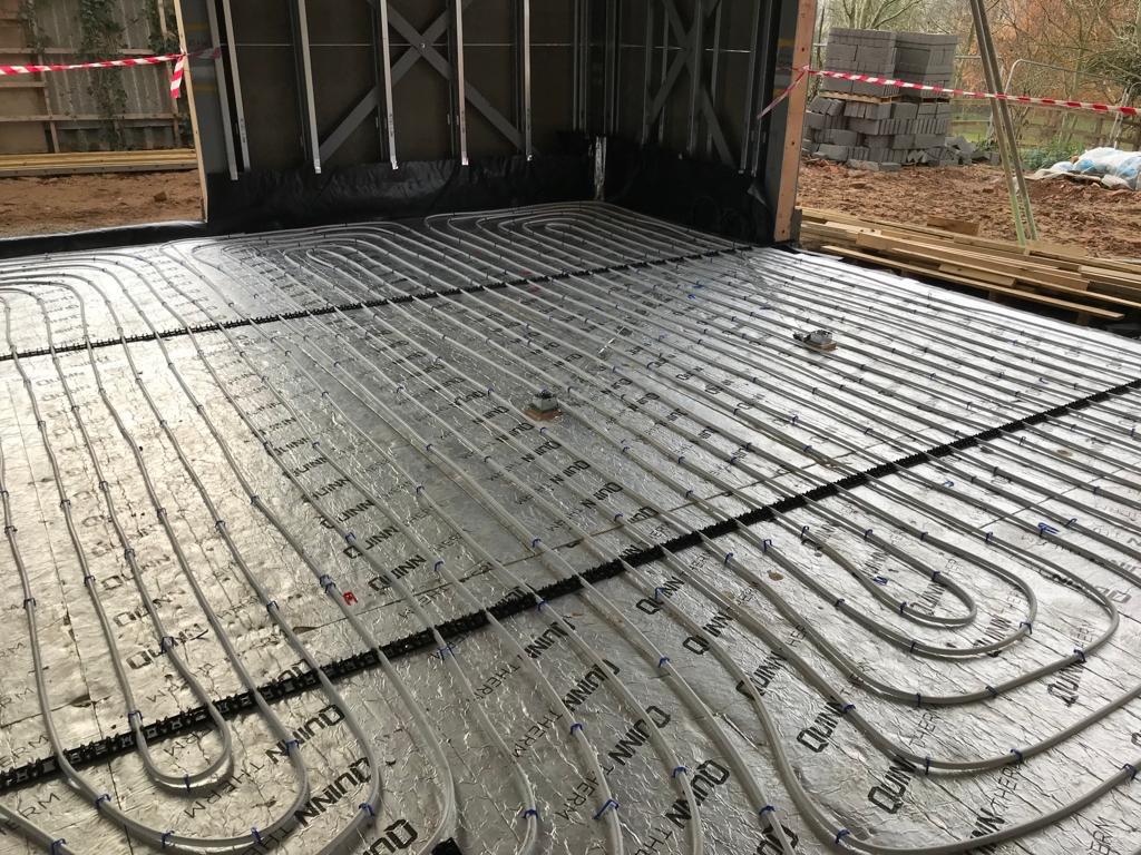 Underfloor heating pipework